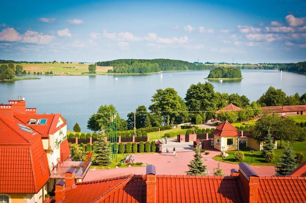 Hotel Mazurski Dworek Mikołajki Екстериор снимка