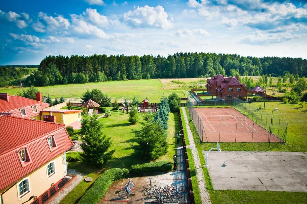 Hotel Mazurski Dworek Mikołajki Екстериор снимка